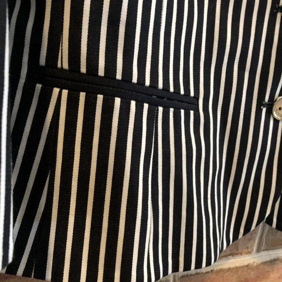Sz L Chaps Black White Pinstriped LS Button Up Blazer, Cotton - Picture 4 of 8